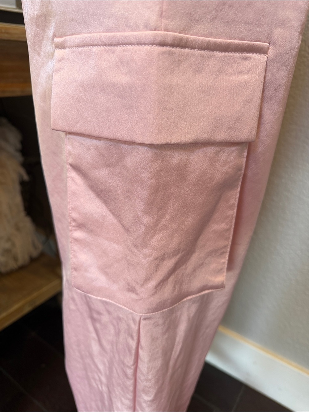 Revolve Superdown Seleste Pink Satin Drawstring Jogger Pants Size Small - Picture 6 of 8